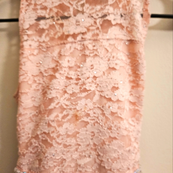 Beautiful floral dress - Picture 5 of 7